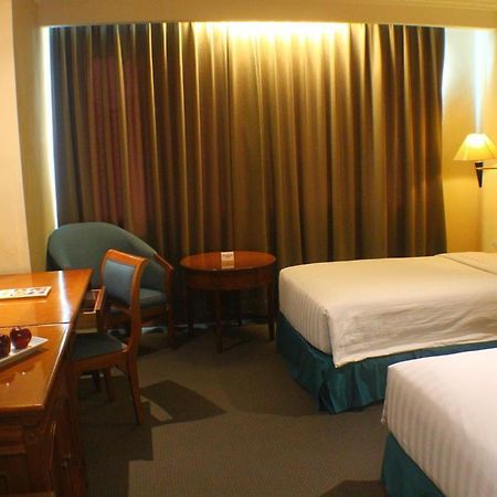 Grand Arkenso Park View Hotell Semarang Eksteriør bilde