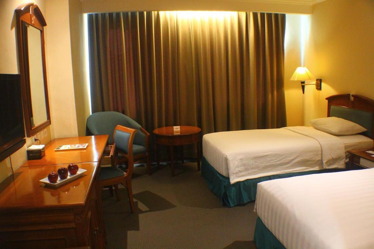 Grand Arkenso Park View Hotell Semarang Eksteriør bilde