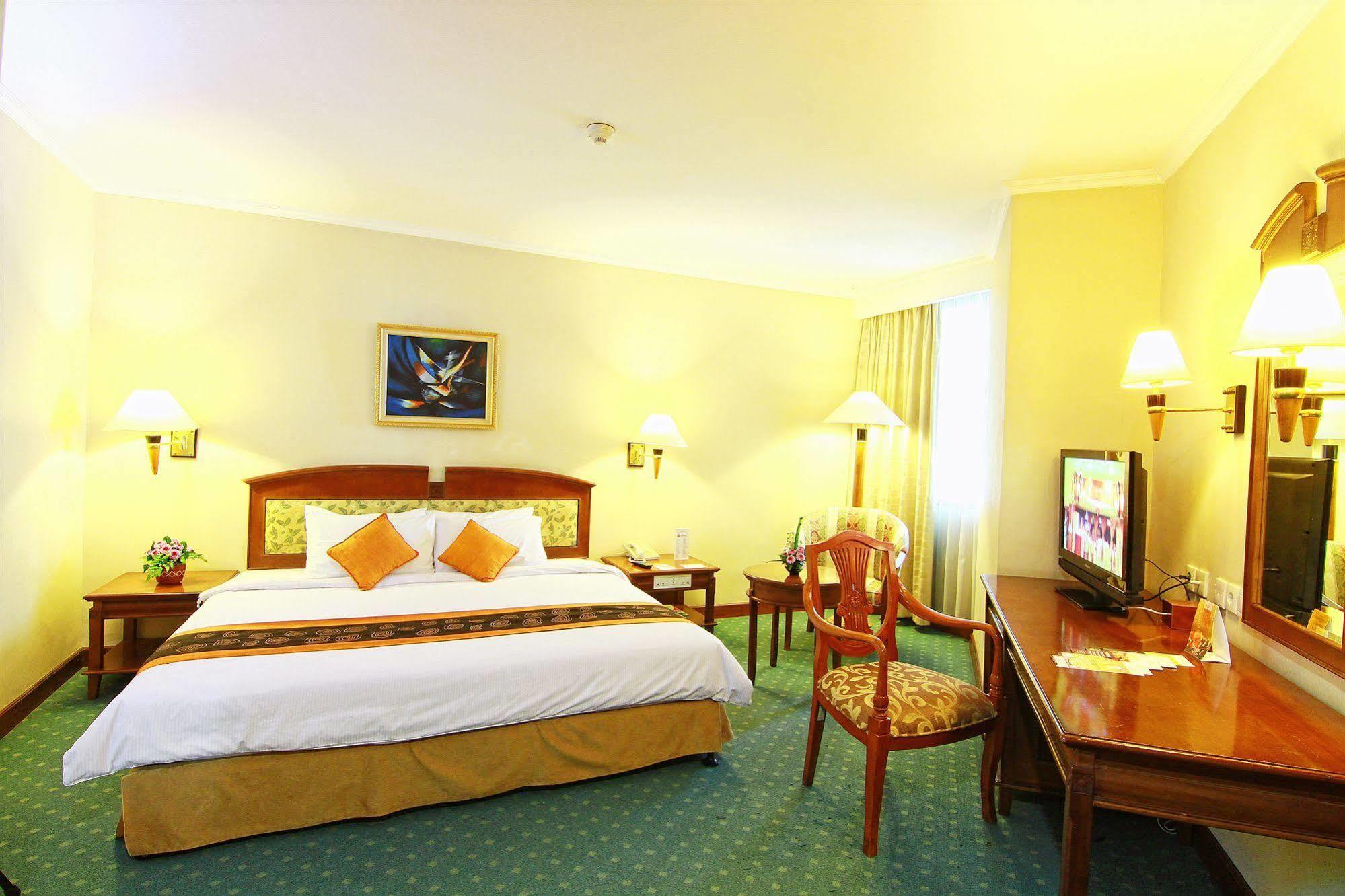 Grand Arkenso Park View Hotell Semarang Eksteriør bilde