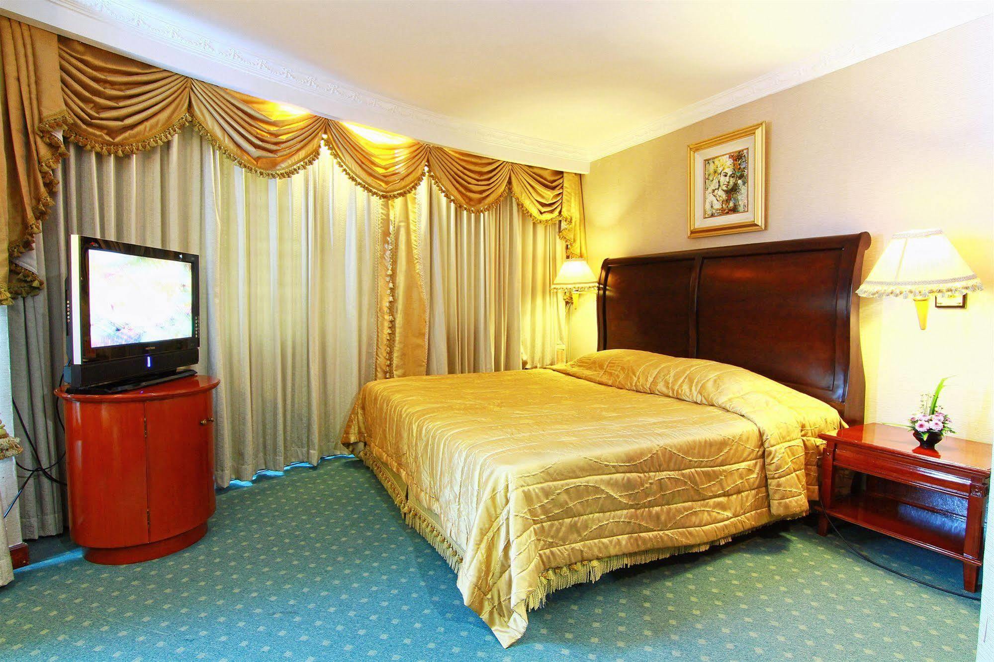 Grand Arkenso Park View Hotell Semarang Eksteriør bilde