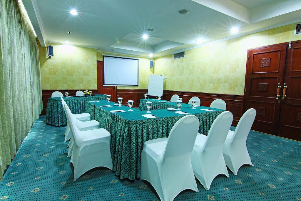 Grand Arkenso Park View Hotell Semarang Eksteriør bilde